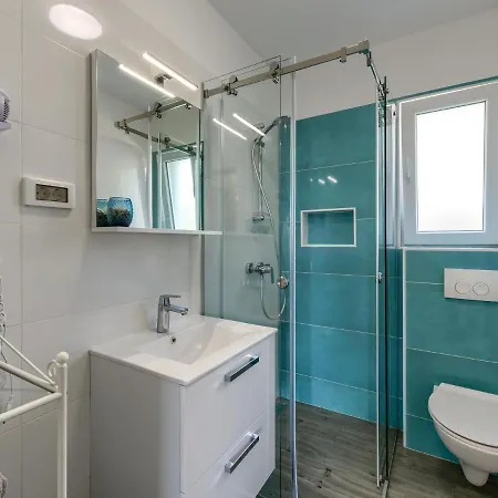 Villa Modern In With Swimming Pool